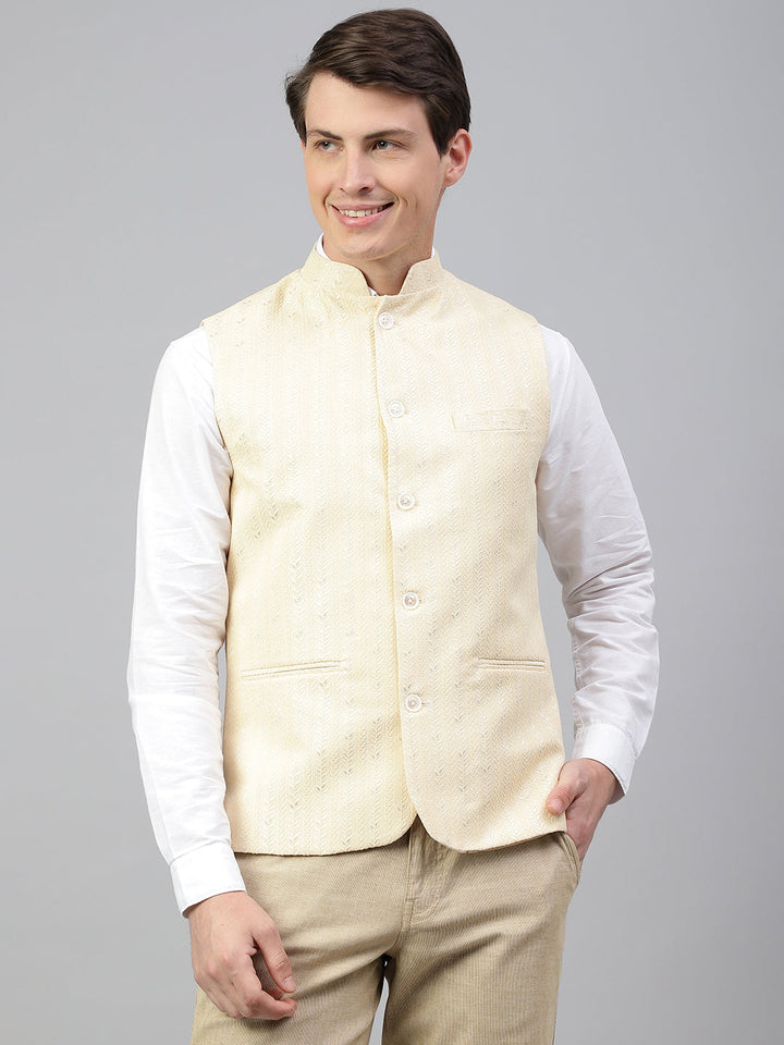men-cream-regular-fit-solid-stand-collar-club-wear-waist-coat-rlss23w-0006-cream