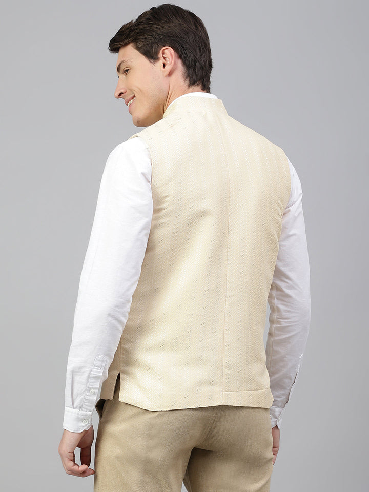 men-cream-regular-fit-solid-stand-collar-club-wear-waist-coat-rlss23w-0006-cream