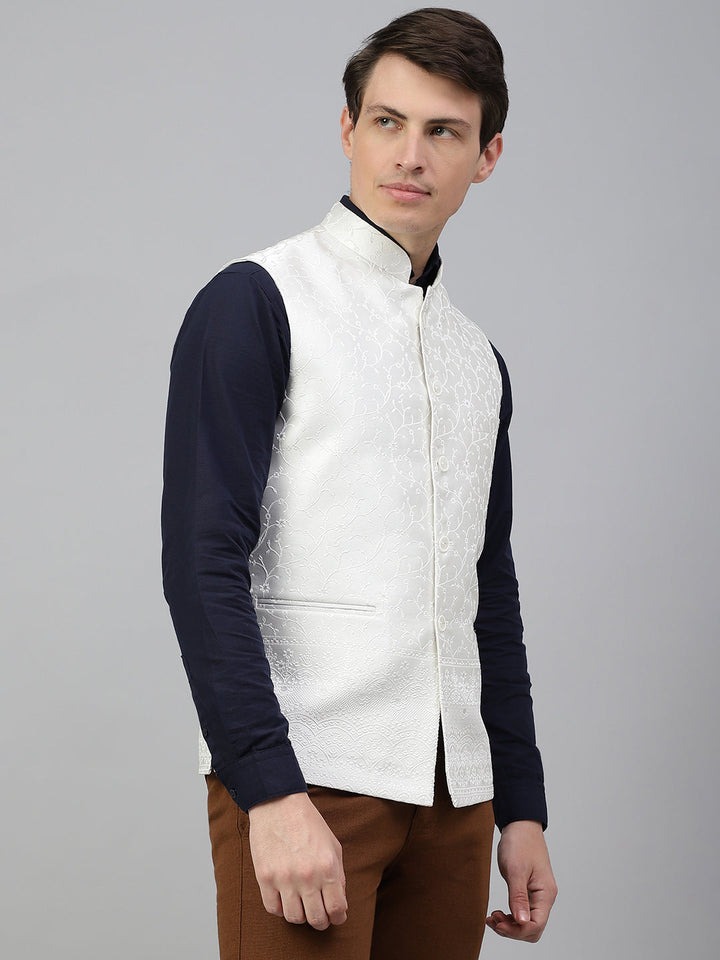 men-cream-regular-fit-solid-stand-collar-club-wear-waist-coat-rlss23w-0012-natural
