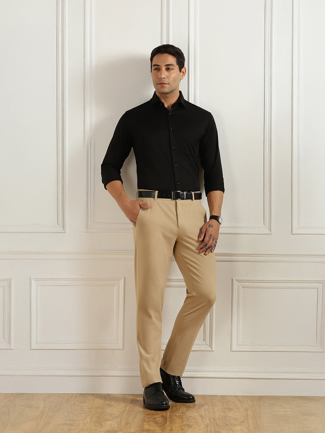 Men Solid Black Cotton Formal Shirt - Main Image