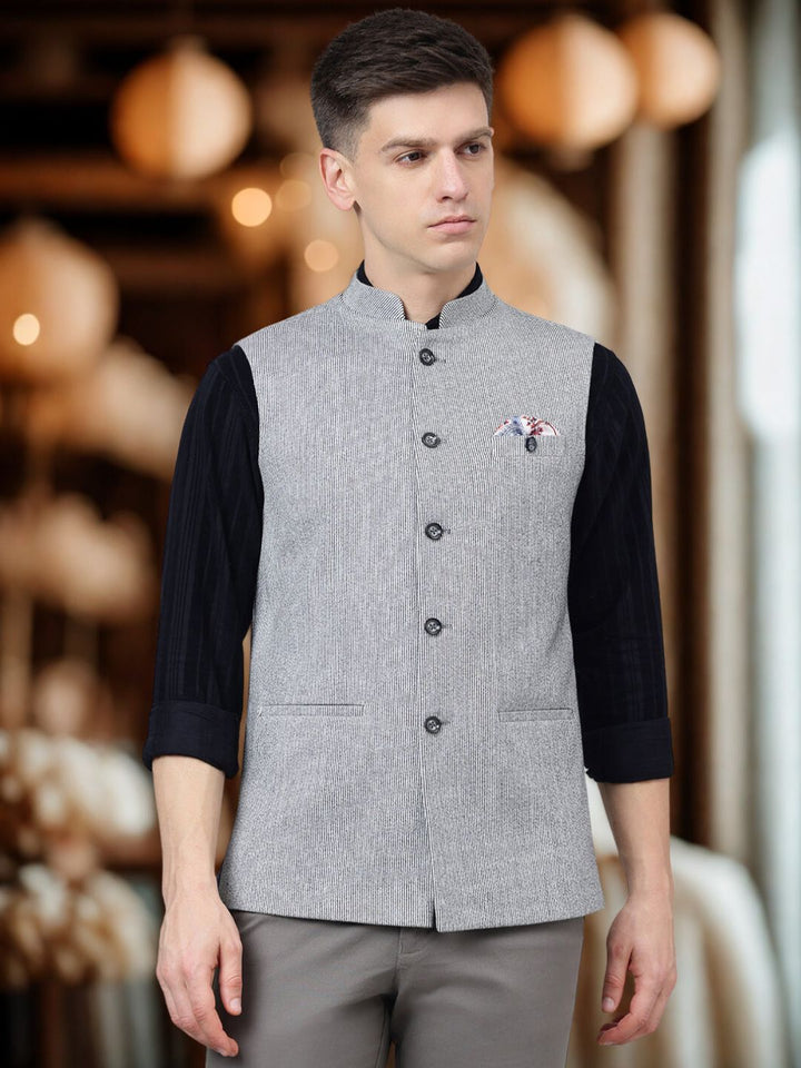 Men Striped Regular Fit Nehru Jacket