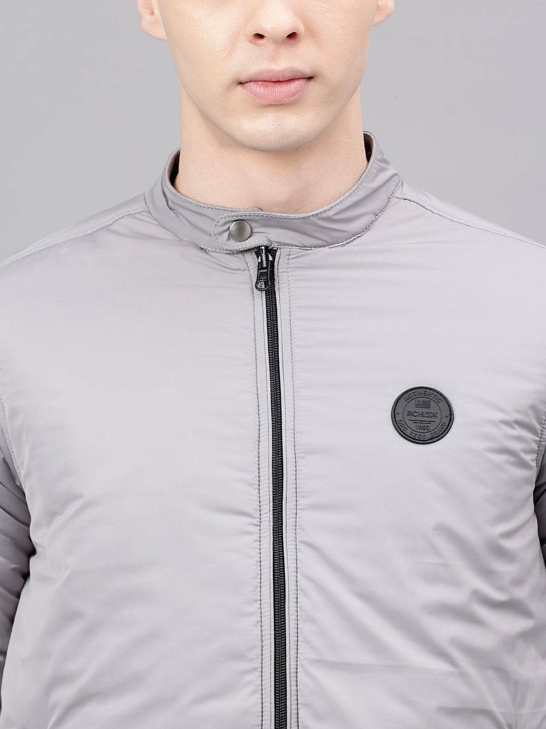 men-grey-standard-fit-solid-reversible-jacket-rlaw23jkt-0005-grey