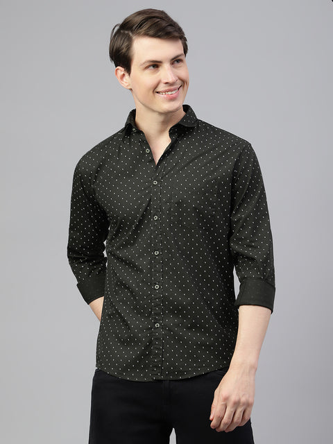 Men Darkgreen Regular Fit Print Spread Collar Casual Shirt