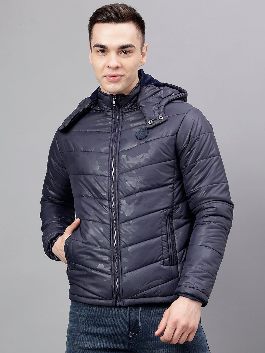 men-navy-standard-fit-solid-hoodie-jacket-rlaw23jkt-0002-navycamou