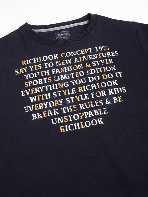 Men Navy Regular Fit Solid Crew Neck Casual Sweat Shirt