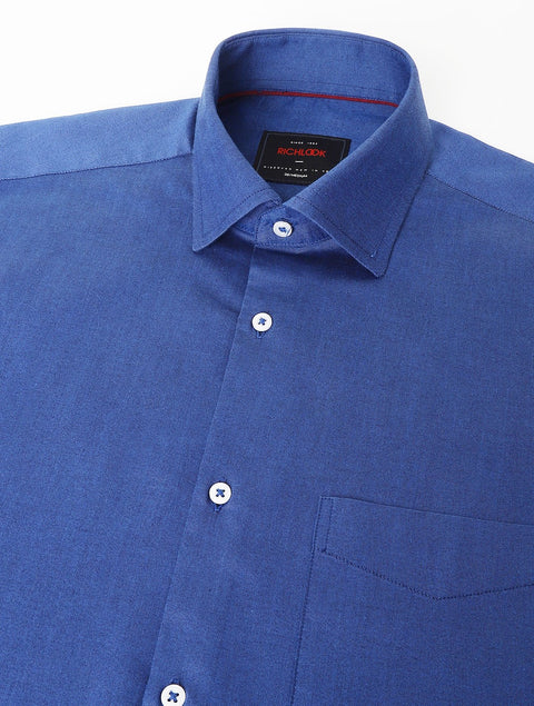 Men Royal Blue Standard Fit Solid Formal Shirt
