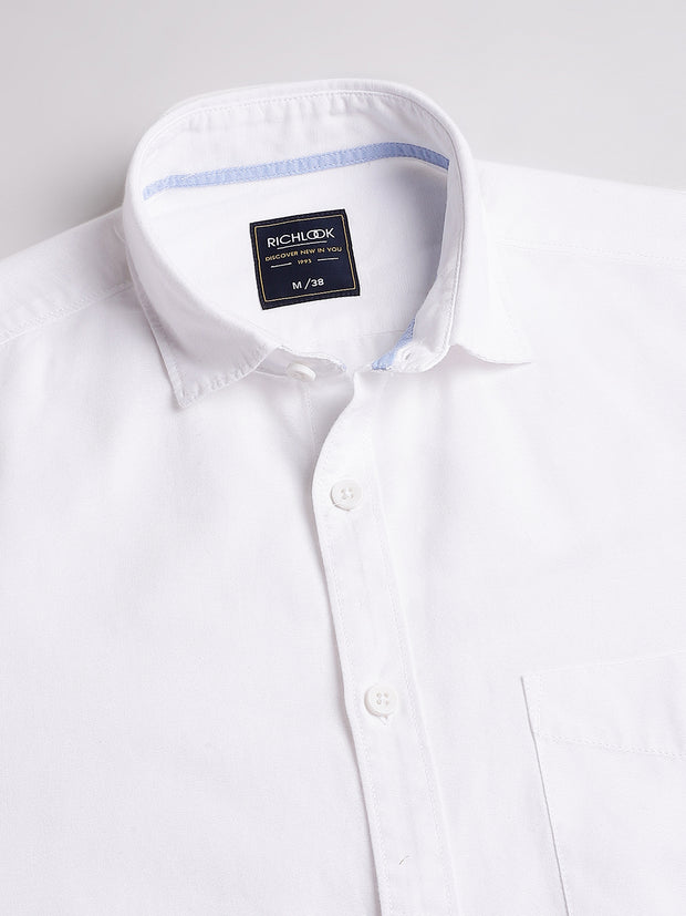 Men White Regular Fit Solid Spread Collar Casual Shirt