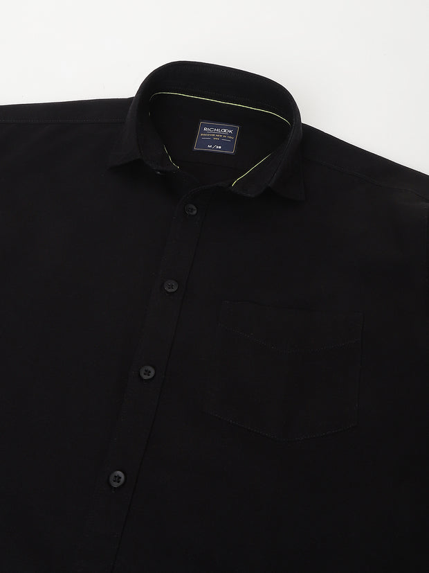 Men Black Standard Fit Solid Casual Shirt
