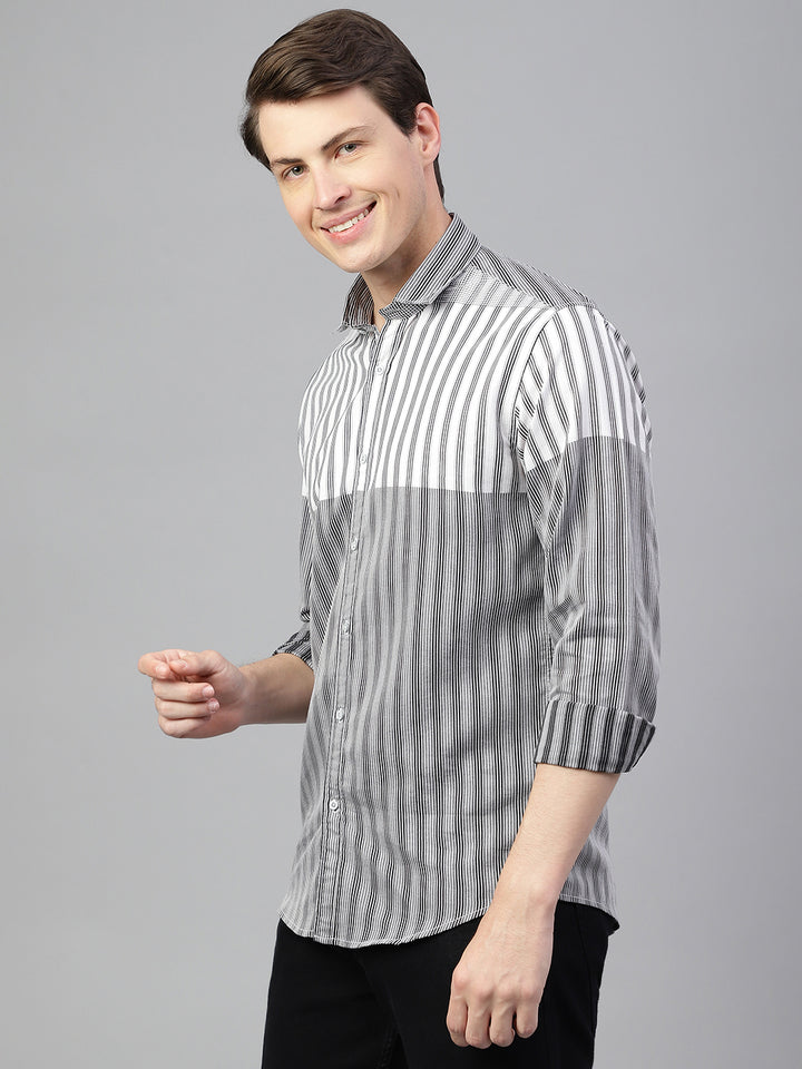 Men White Black Regular Fit Striped Spread Collar Casual Shirt
