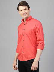 Men Red Regular Fit Print Spread Collar Casual Shirt