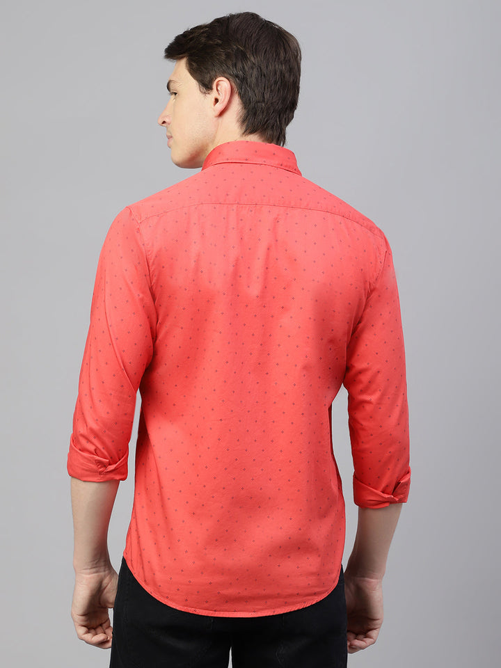 Men Red Regular Fit Print Spread Collar Casual Shirt