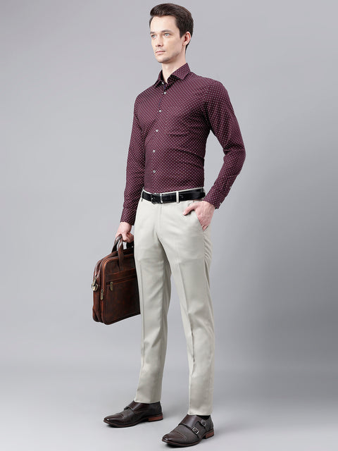 Men Light Pista Standard Fit Mid Rise Solid Formal Trouser