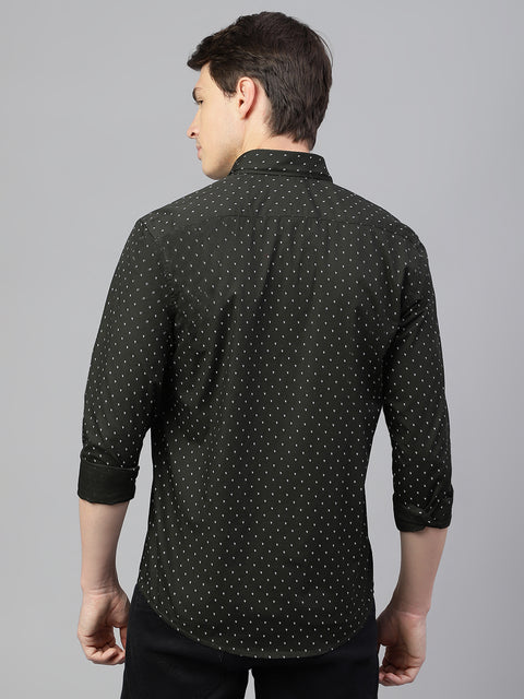 Men Darkgreen Regular Fit Print Spread Collar Casual Shirt