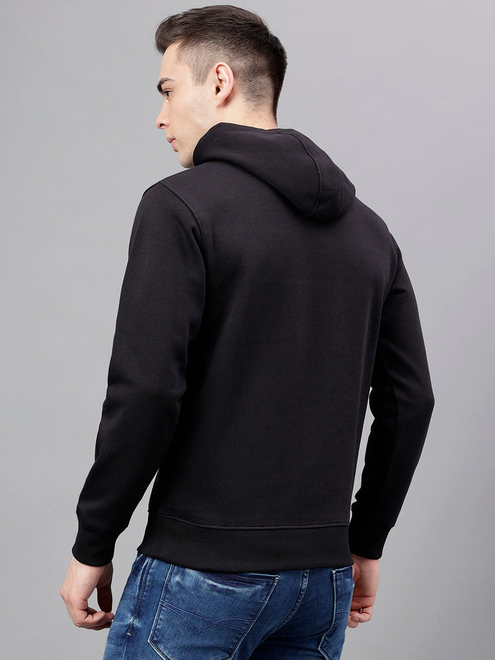 Men Black Standard Fit Solid Sweat Shirt