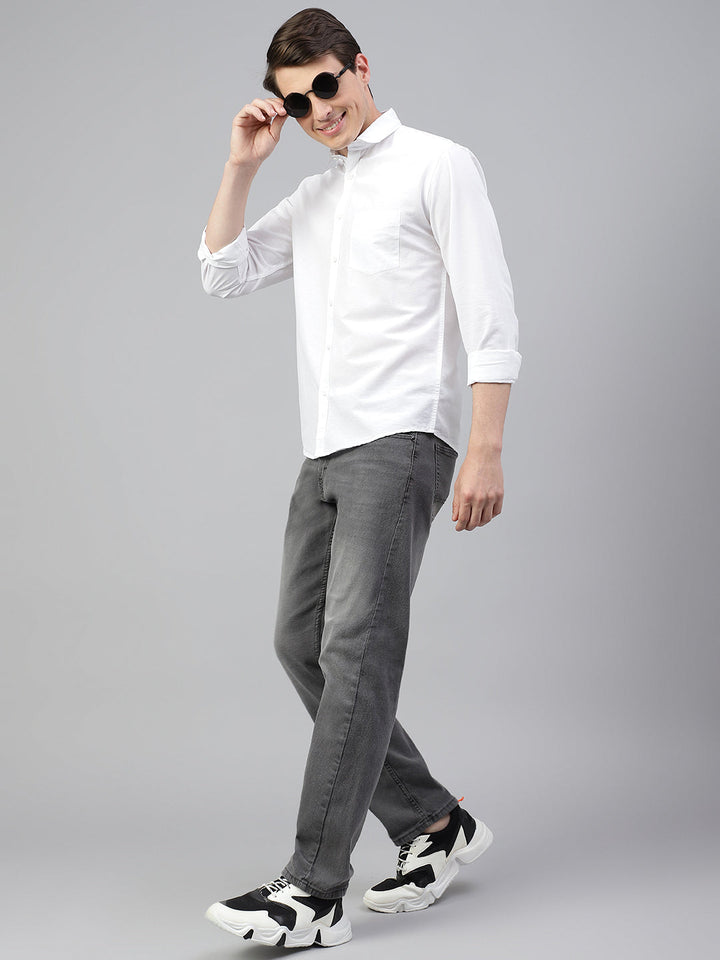 Men White Regular Fit Solid Spread Collar Casual Shirt