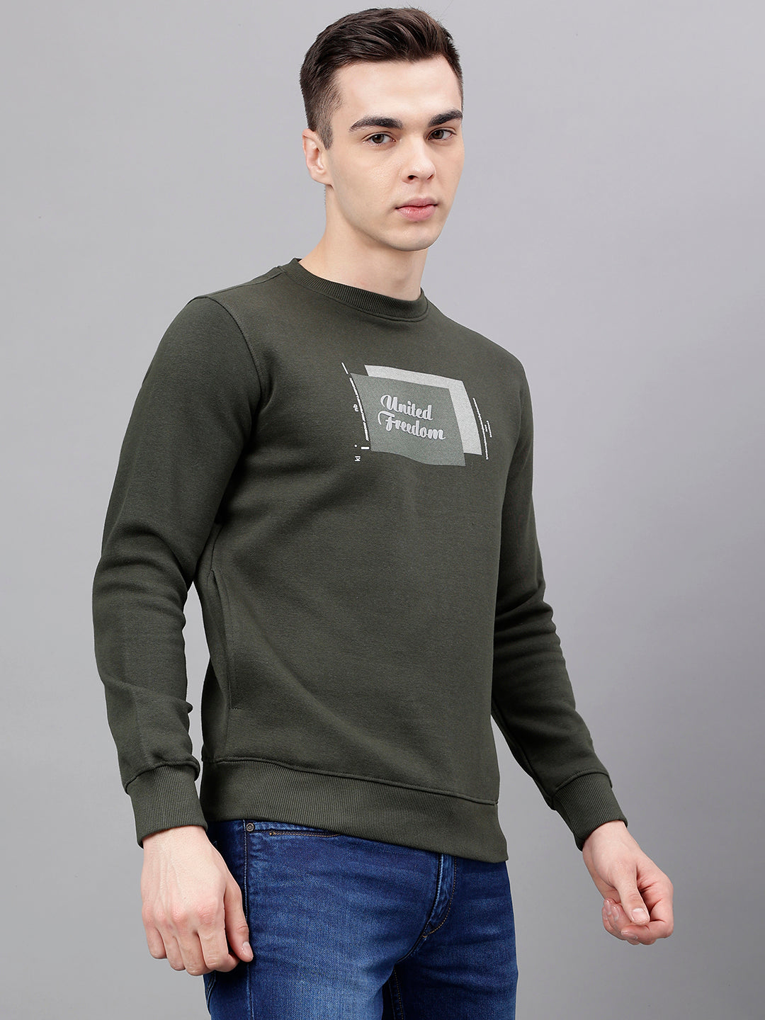 Men Olive Standard Fit Solid Sweat Shirt