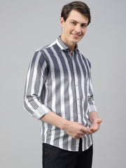 Men White Navy Regular Fit Striped Spread Collar Casual Shirt