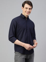 Men Navy Regular Fit Solid Spread Collar Casual Shirt