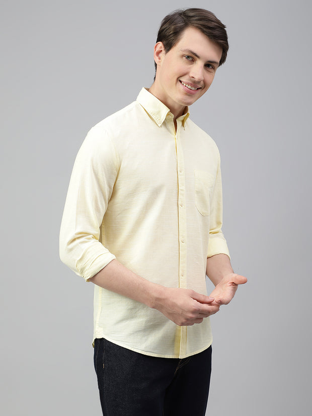 Men Lemon Regular Fit Solid Spread Collar Casual Shirt