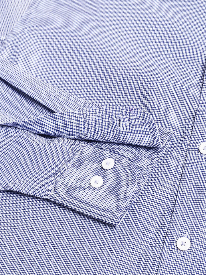 Men Blue Solid Spread Collar Formal Shirt