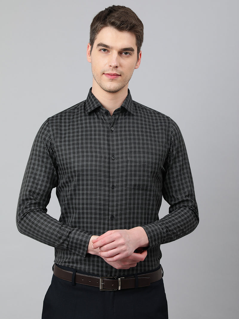 Men Black Regular Fit Checkered Formal Shirt