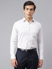 Men White Regular Fit Checkered Formal Shirt