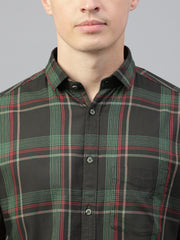 Men Black Green Regular Fit Checkered Spread Collar Casual Shirt