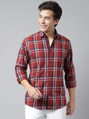 Men Rust Standard Fit Checkered Casual Shirt