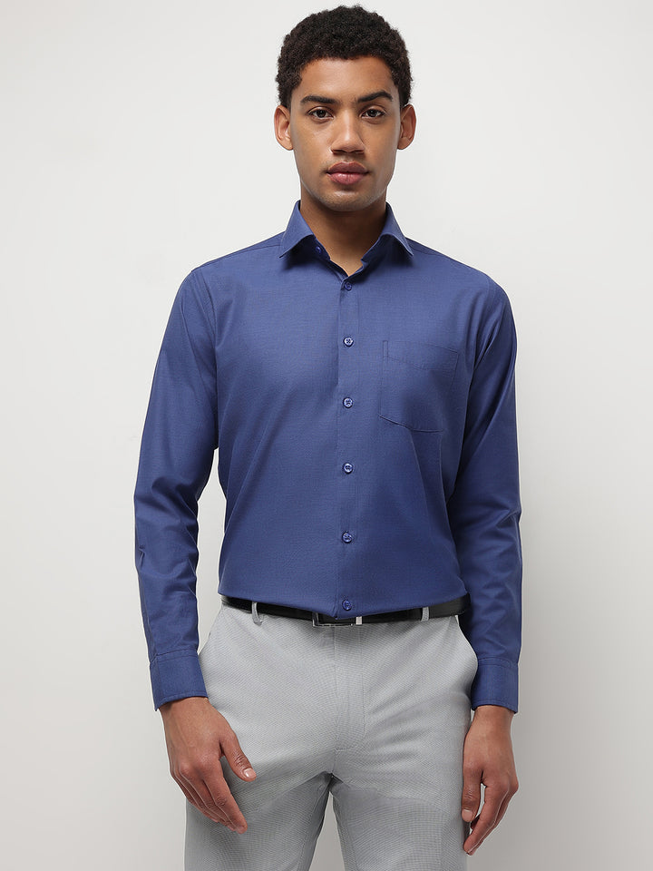 Men Ink Blue Regular Fit Solid Formal Shirt