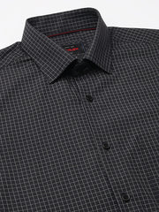 Men Black Regular Fit Checkered Formal Shirt