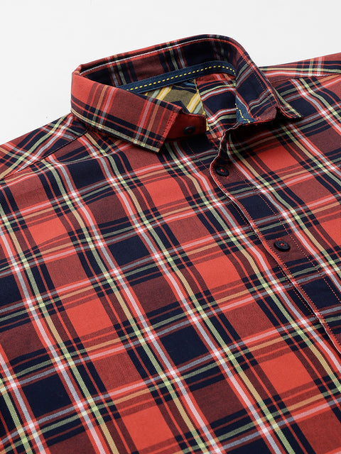 Men Red Standard Fit Checkered Casual Shirt