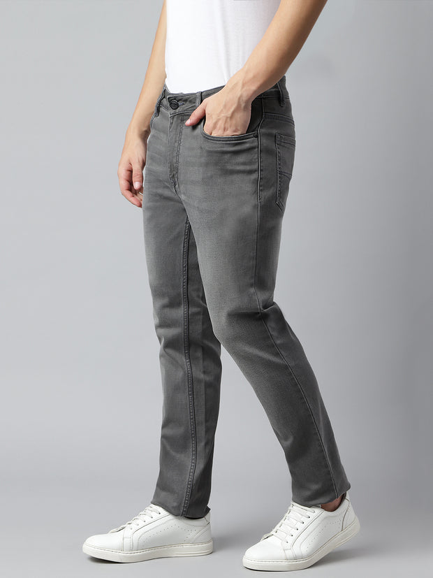 Men Grey Slim Fit Mid Rise Clean Look Strechable Jeans