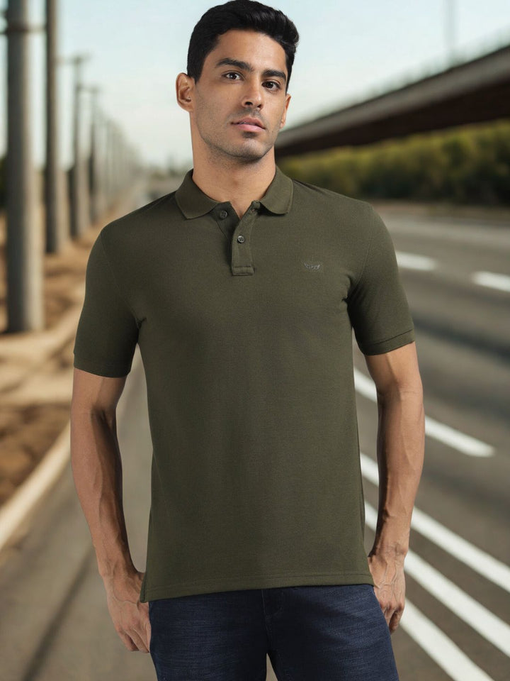 Men Dark Olive Regular Fit Solid Polo Neck T-shirt