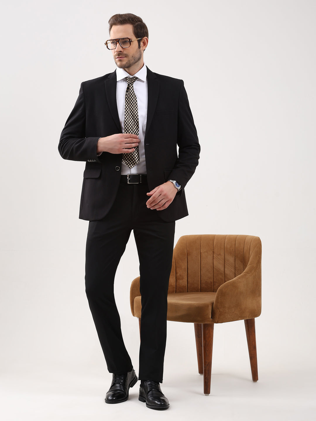 Men's Classic Black Tailored Notch Lapel Blazer