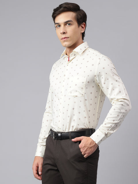 Men Cream Standard Fit Printed Club Wear Shirt