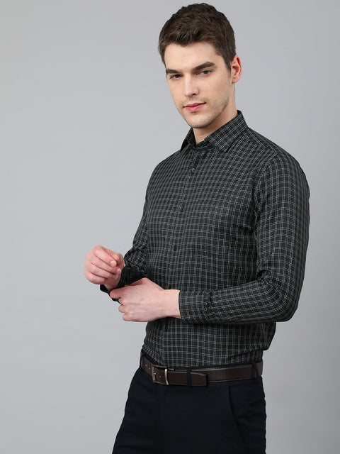 Men Black Regular Fit Checkered Formal Shirt