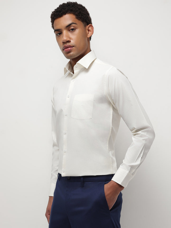 Men Cream Regular Fit Solid Formal Shirt