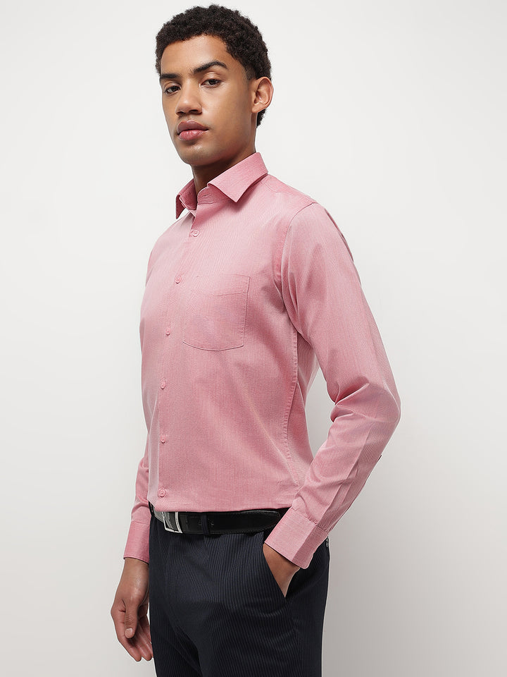 Men Red Regular Fit Solid Formal Shirt