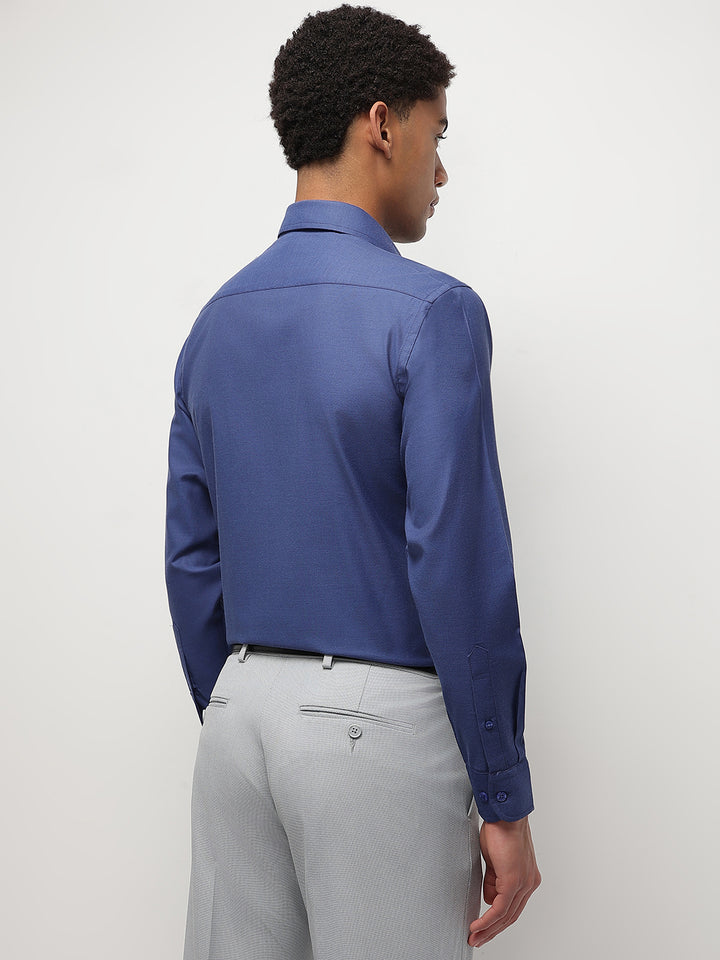 Men Ink Blue Regular Fit Solid Formal Shirt