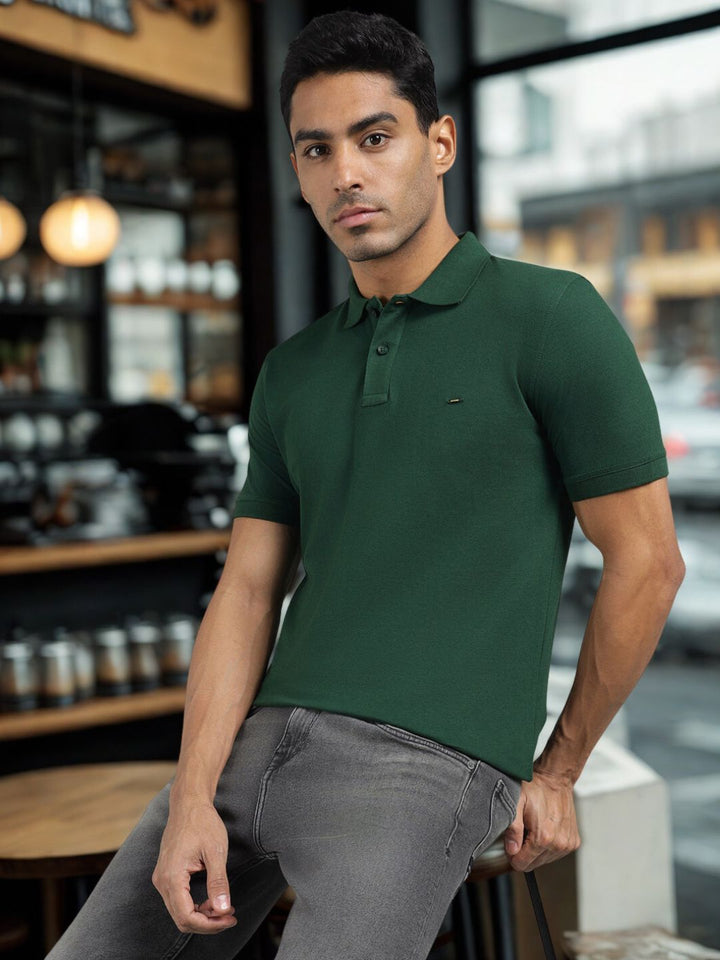 Men Bottle Green Regular Fit Solid Polo T-shirt