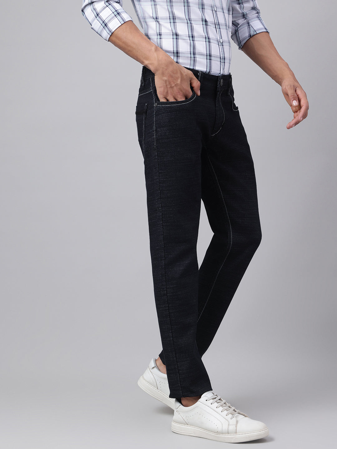 Men's Black Slim Fit Denim Jeans, Bold Look, All-Day Comfort