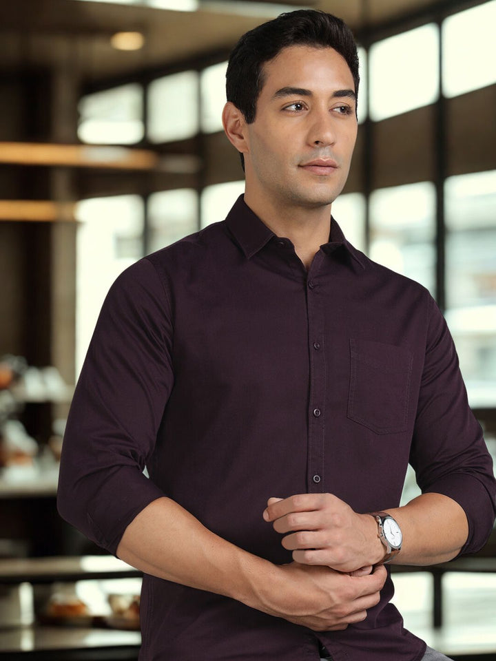 Men Maroon Slim Fit Cotton Casual Shirt