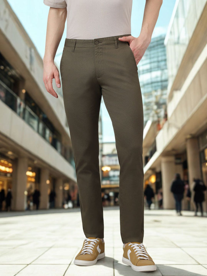 Men Olive Slim Fit Chino Pant