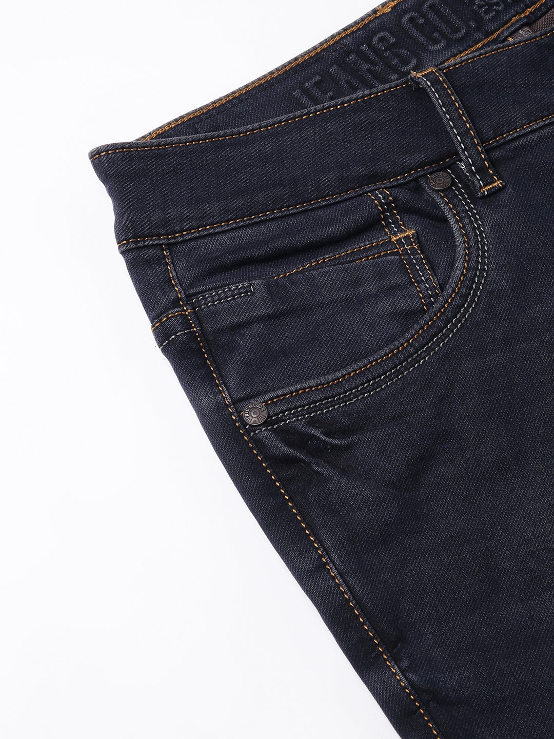 Men Dark Indigo Slim Fit Mid Rise Clean Look Stretchable Jeans