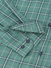 Men Green Standard Fit Checkered Casual Shirt