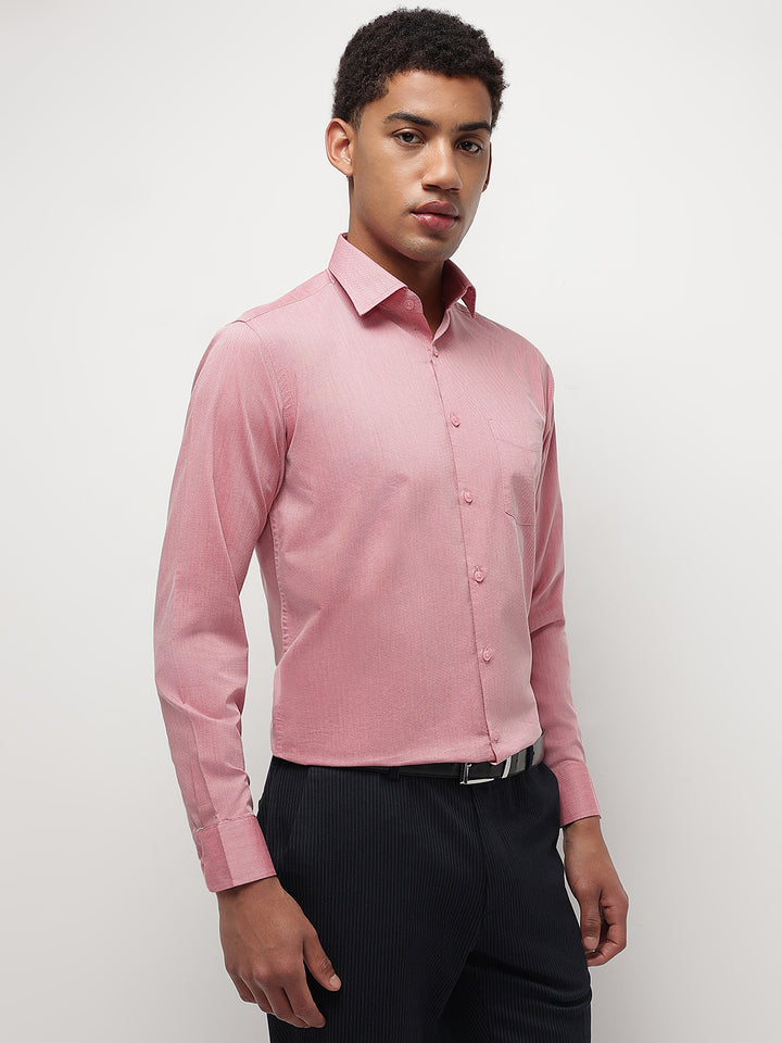 Men Red Regular Fit Solid Formal Shirt