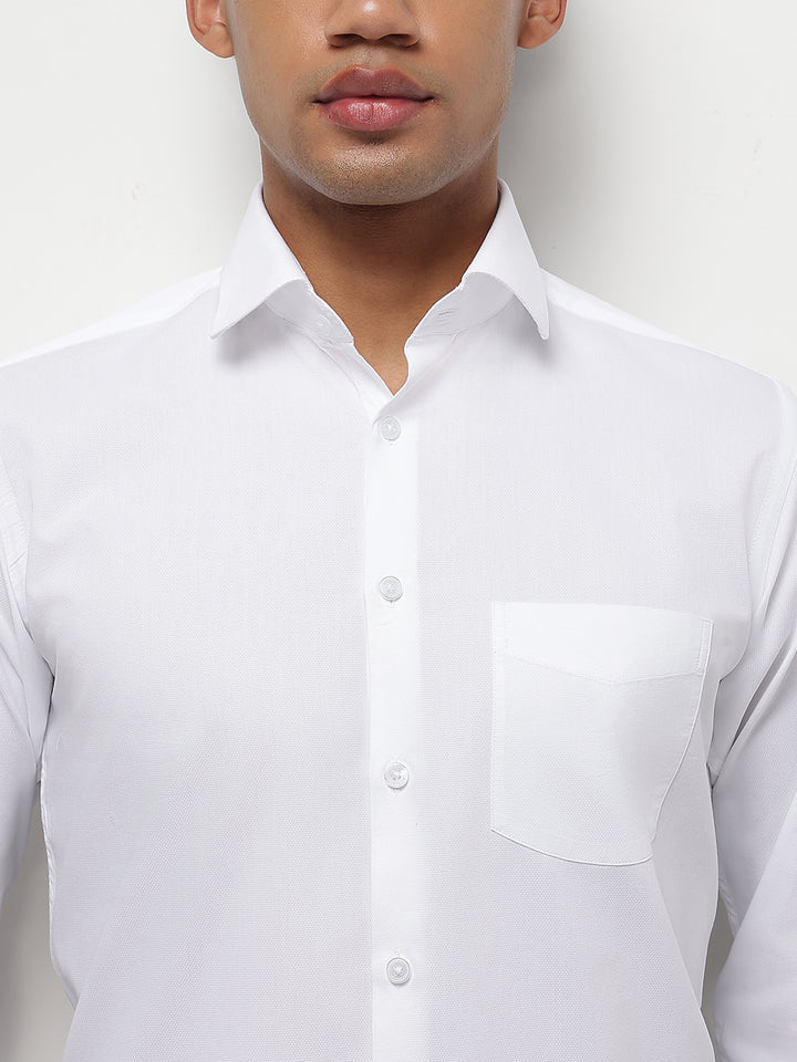 Men White Regular Fit Solid Formal Shirt