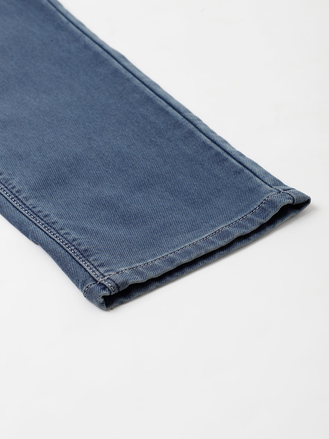 Men Light Blue Slim Fit Mid Rise Clean Look Stretchable Jeans