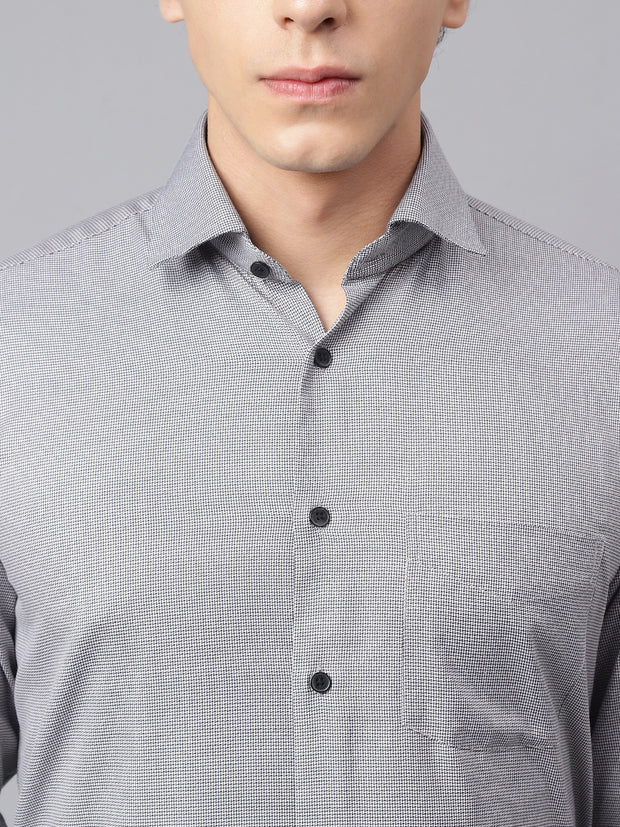 Men Black Regular Fit Solid Formal Shirt