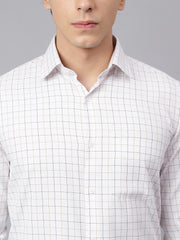 Men White Regular Fit Checkered Formal Shirt